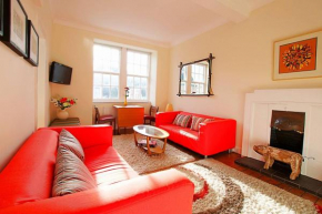 JOIVY Bright and cosy 2BR Apt with workspace in New town, 5mins to Princes St
